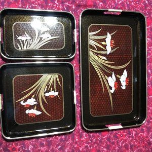 Stackable serving trays with faux cloisonne finish